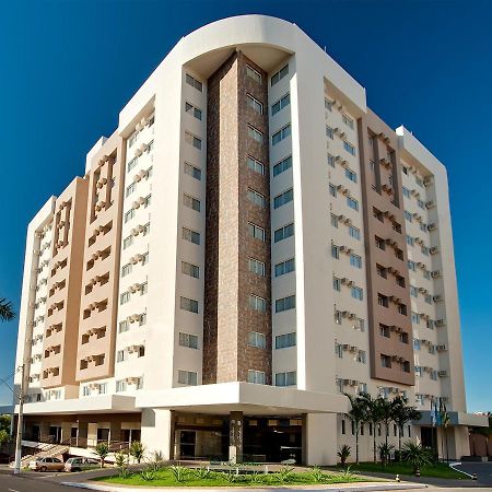 Via Caldas Suites Le Jardin Caldas Novas Exterior photo